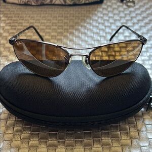 Ray-Ban Aviator Sunglasses Timeless Elegance